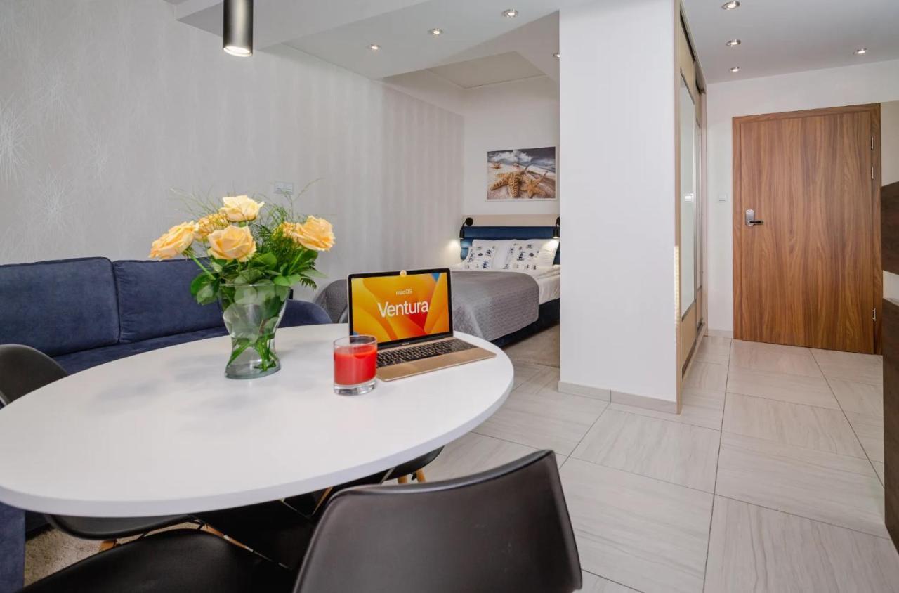 Apartamenty Czarny Kormoran Hel Exterior foto